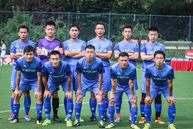 哈利伯顿35分迪文空砍35分 步行者胜尼克斯1-2